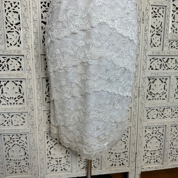 NWT Marina Ivory Lace Overlay Sequin Beaded Fairycore Cocktail Formal Dress Sz M - Picture 4 of 9